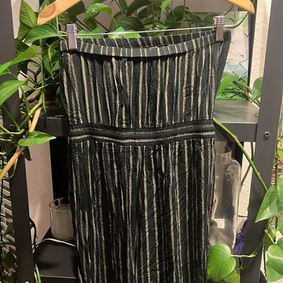 Romper Striped - Size Small, Great Condition Size Medium Drawstring Around Waist - Picture 4 of 6